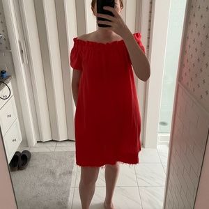 Linen off-the-shoulder dress